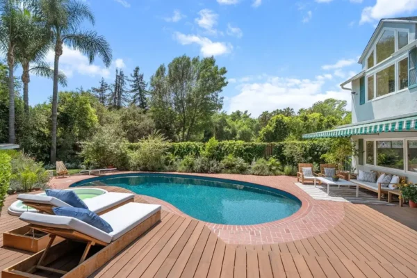 Charlotte Ross Studio City Home For Sale 2