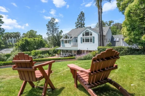 Charlotte Ross Studio City Home For Sale 3