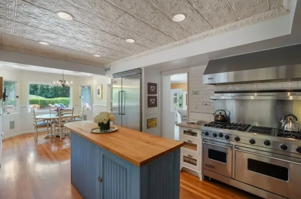 Charlotte Ross Studio City Home For Sale 9