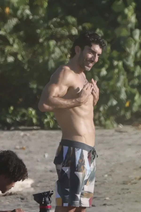 Justin Baldoni Costa Rica 4