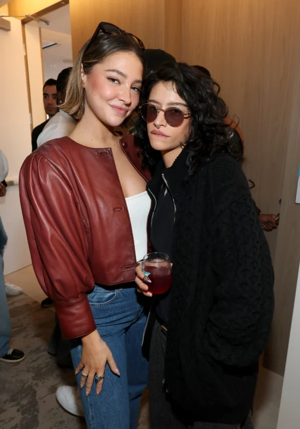 Madelyn Cline and Odessa A'zion