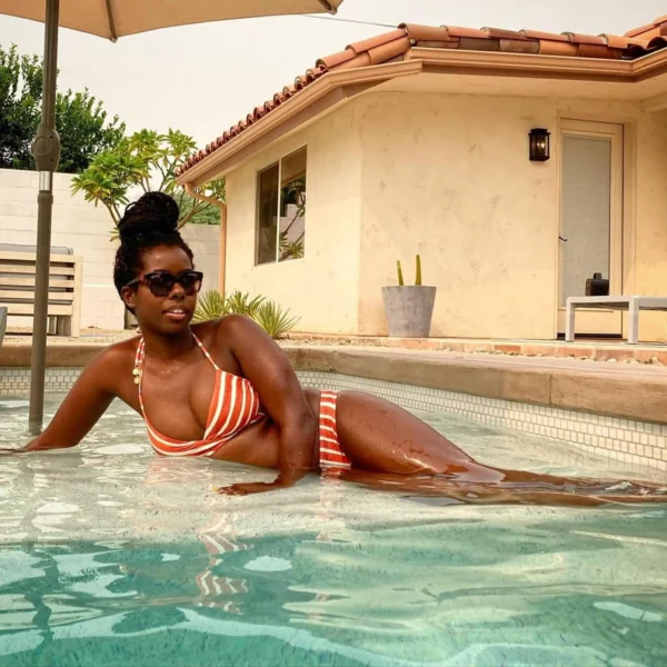 Camille Winbush hot shots Photos 5.jpg