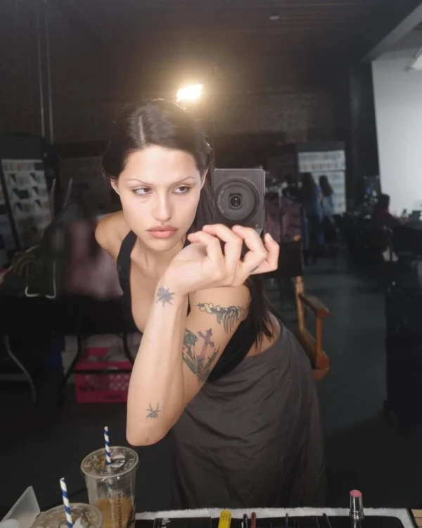 Gabbriette Hot Shots photos3.jpg